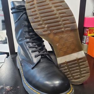 Yohji Yamamoto x dr martens